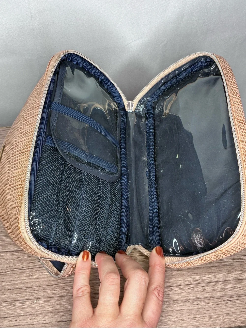 GUC Stephanie Johnson Rose Gold Textured Travel Cosmetic Pouch